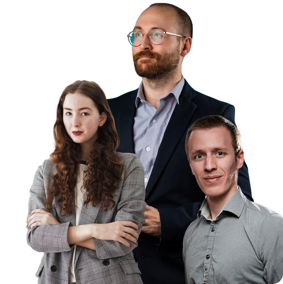 3 personnes en tenue professionnelle